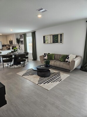 TV - Stylish 2 Bedroom Retreat in Tavola-Peaceful Getaway Near Houston, IAH Airport (New Caney)