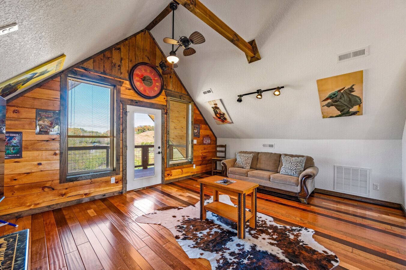 电视、壁炉、电子游戏