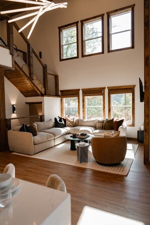 تلفزيون، مدفأة