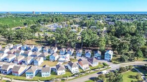 Exterior - Spacious 3BR Home Close to Beach Centrally Located (Myrtle Beach)