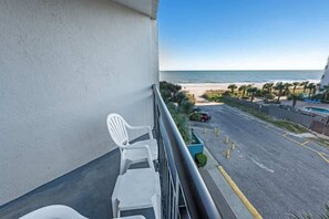 Property grounds - Oceanview Landmark,Beautiful, Pools, Nice Location (Myrtle Beach)