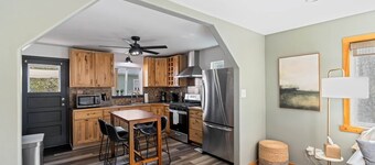 Cedar & Sage House | A Calm & Charming Retreat