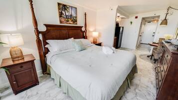 1 slaapkamer, een strijkplank/strijkijzer, gratis wifi, beddengoed