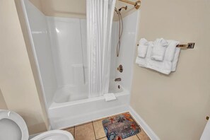 Shower, hair dryer - NEW Large 2BR- Pools - River Oaks Golf - Hot Tubs (Myrtle Beach)