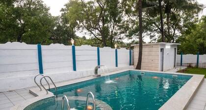 Neil Tarang Villa , Modern private pool villa with garden near Mumbai