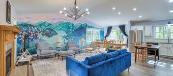 Forest-View Gem on Vaughn Creek < 1 Mi to Dtwn!