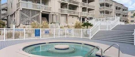 室內泳池、暖水池