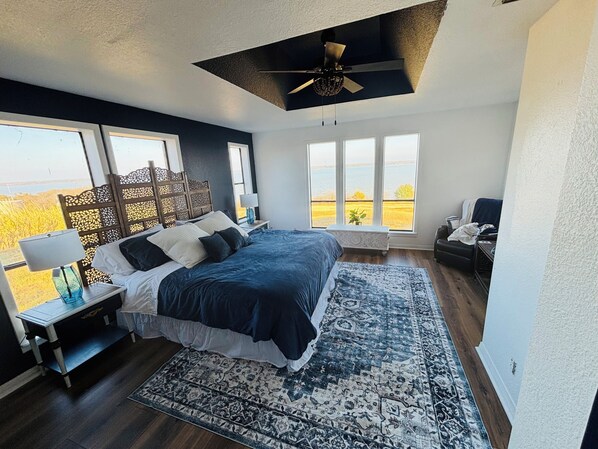 6 bedrooms, iron/ironing board, travel cot, free WiFi