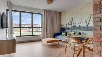 Comfort Apartment, Balcony | Iron/ironing board, free WiFi