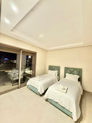 2 bedrooms, iron/ironing board, WiFi, bed sheets - Modern Stay In Tamraght Near Devils Rock With Pool And Private Parking (Tamraght)