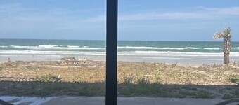 Beverly's Place II Pet Friendly & Ocean Front!