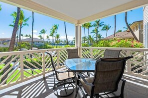 View from room - Relax & Unwind Infinity Pool, Spa, BBQ & Concierge Walk to A-bay - Vrkcv (Waikoloa)