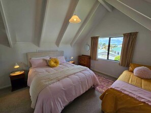 3 bedrooms, free WiFi, bed sheets