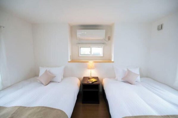 أسرّة أطفال/رضّع