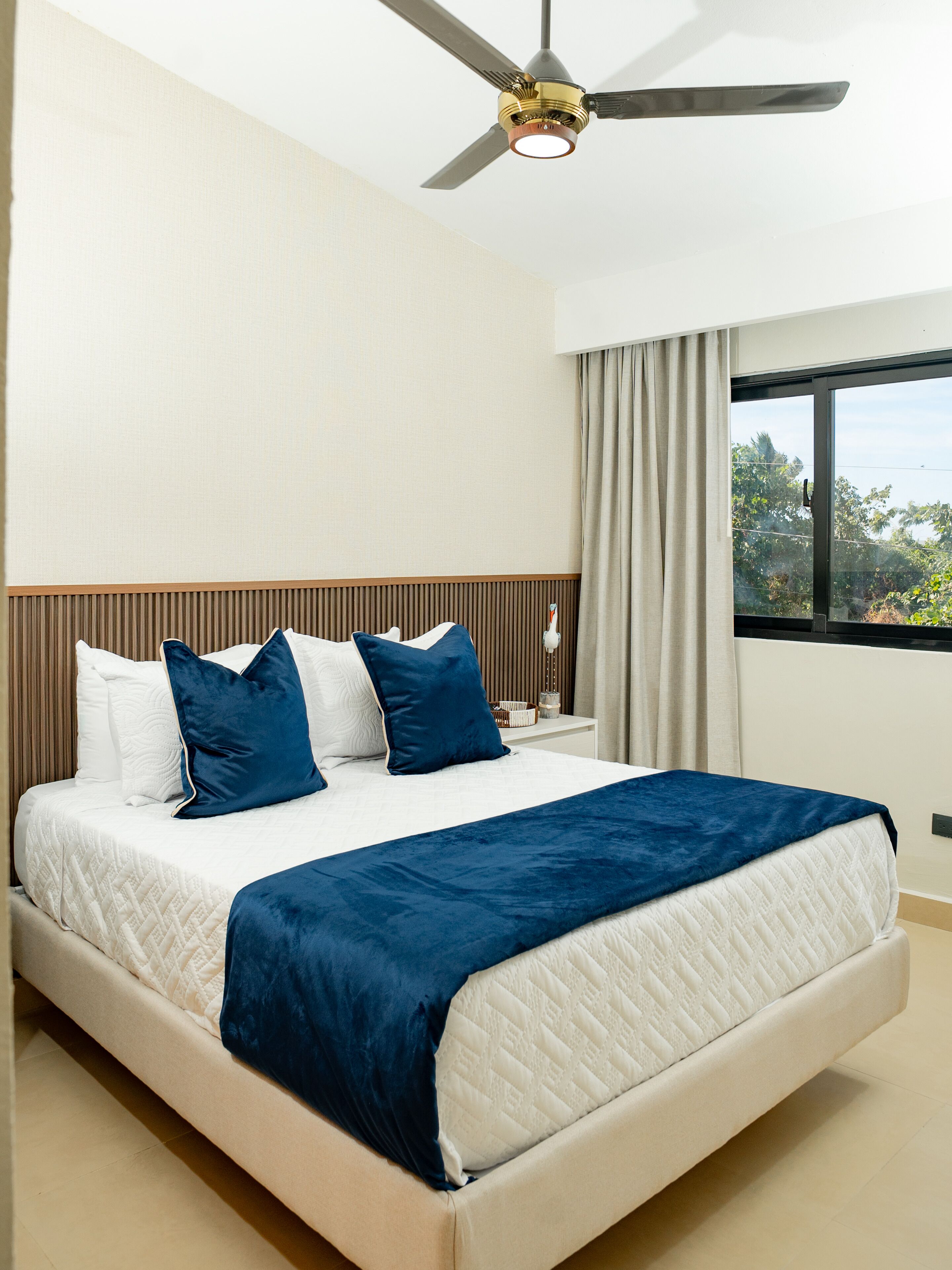 슈피리어 더블룸, 더블침대 2개 | 노트북 작업 공간, 암막 커튼, 다리미/다리미판, 무료 WiFi