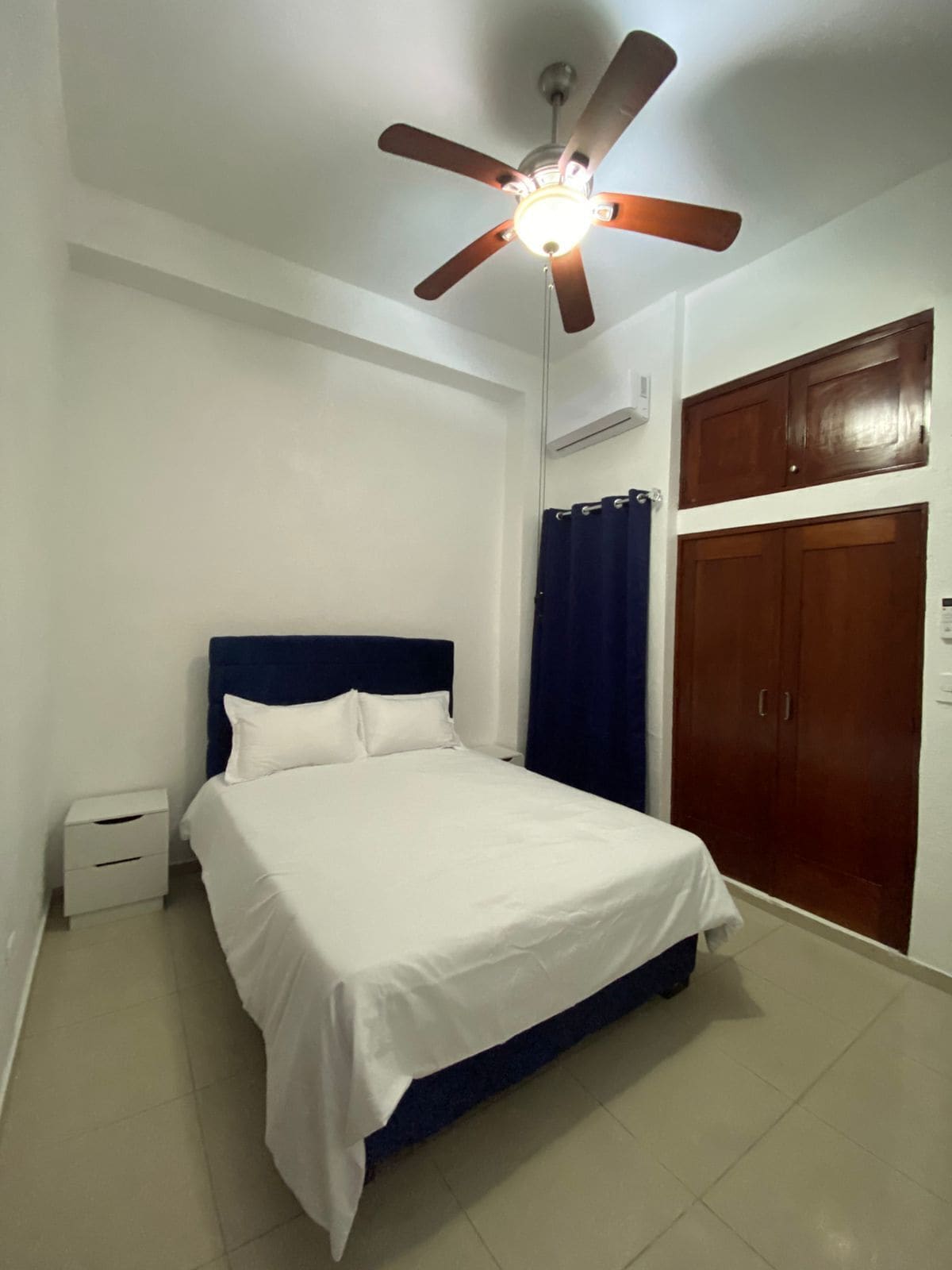 โต๊ะทำงาน, ห้องเก็บเสียง, Wi-Fi ฟรี