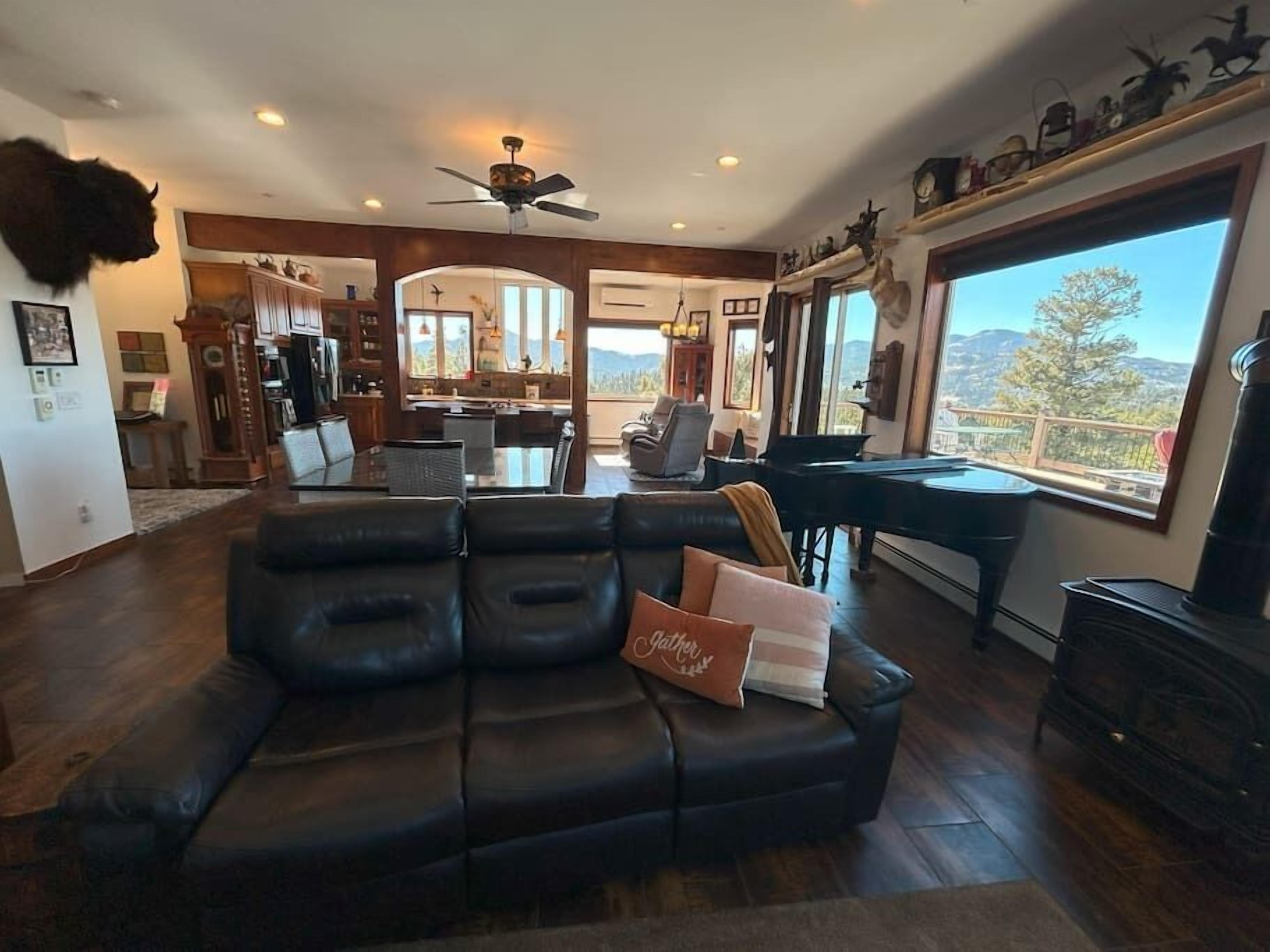 Smart TV, fireplace, table tennis, books