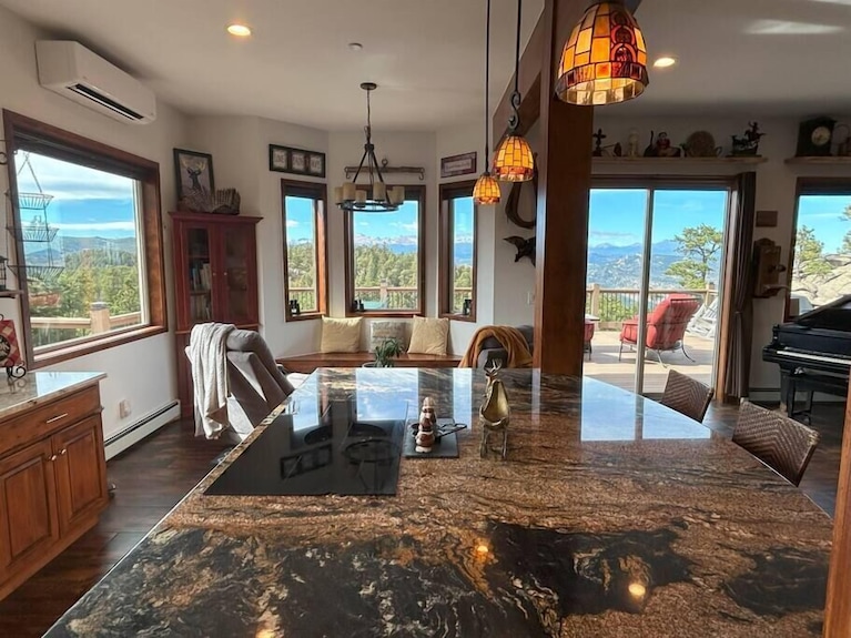 Colorado Quartz Mountain Ranch- Unbelievable Views - Nederland, CO