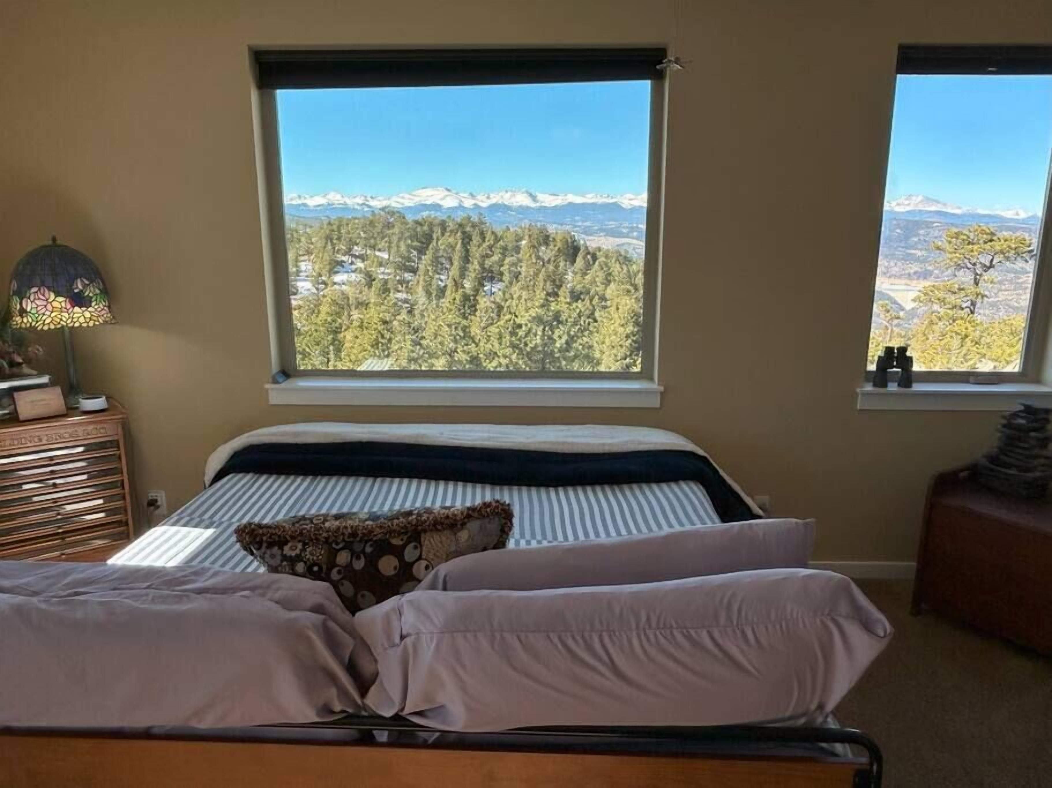 Desk, iron/ironing board, travel crib, free WiFi