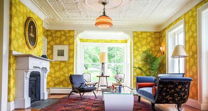 The Waldoboro Inn Room 5