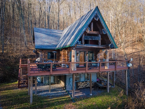 Private Luxury Log Cabin - Stunning Snowshoe Mtn Views + Hottub/Sauna/Pool Table