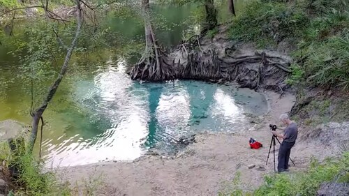 Acogedora casa rodante privada con jacuzzi cerca de Madison Blue Spring