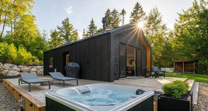 Nalu Retreat Lakeside Villa