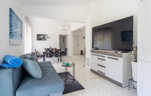 تلفزيون ذكي