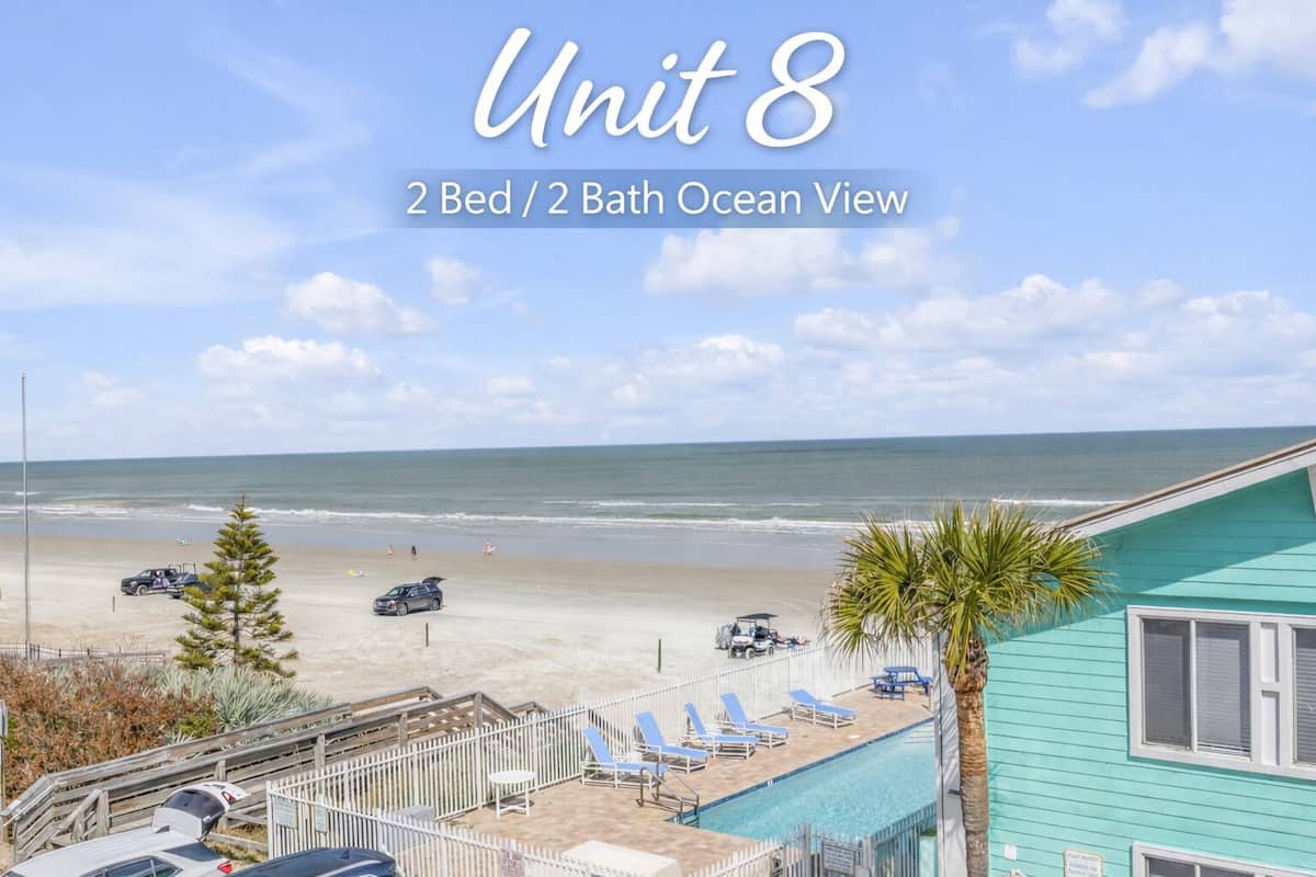 Condo família, sacada, vista para o oceano | Cortinas blackout, ferros/tábuas de passar roupa, Wi-Fi de cortesia