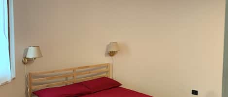 1 bedroom, iron/ironing board