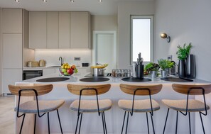 Fridge, microwave, oven, dishwasher - Lovely home in Crikvenica (Crikvenica)