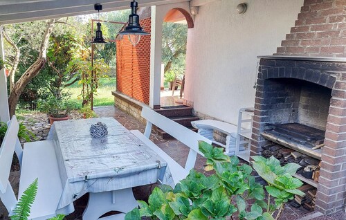 Lovely home in Kornic