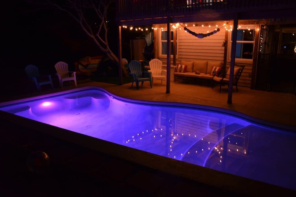 Et oppvarmet basseng