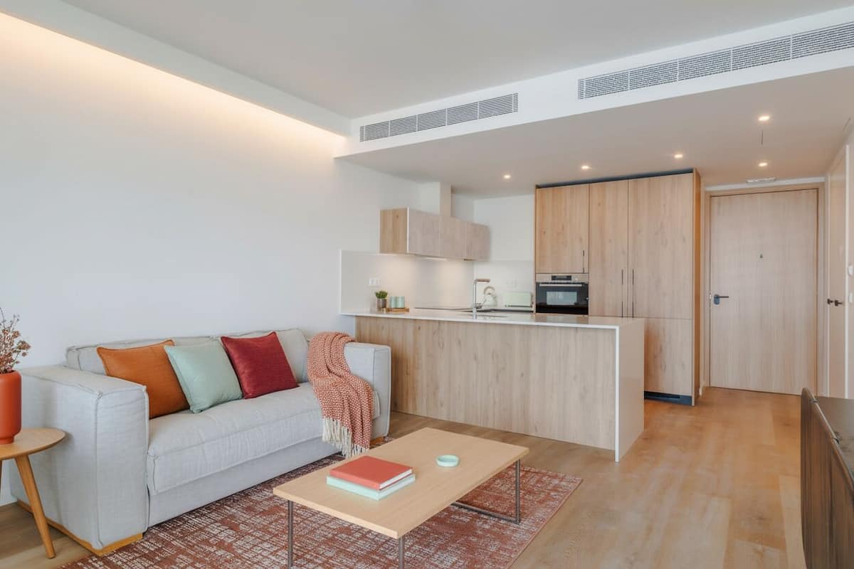 Standard Apartment, 1 Bedroom, Balcony | Living area