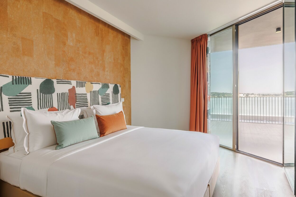 Coffres-forts dans les chambres, bureau