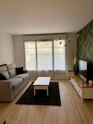 Spacious 70m² room - 2 bedrooms - 5 min Disneyland