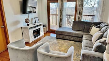 TV, fireplace, offices