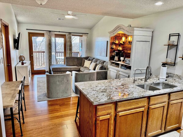 TV, fireplace, offices