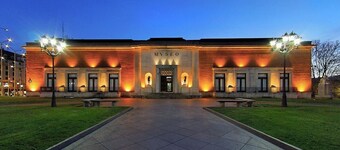 BLUE APARTMENT IN BASQUE PALACE