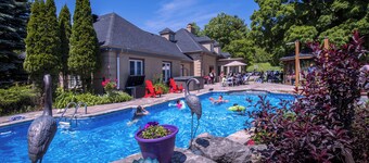 Forest Villa for Large Group with Outdoor Pool and indoor Swim Spa-Pet friendly