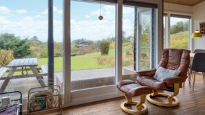 Unclassified image, 5 of 19, button - Lovely home in Knebel with WiFi (Knebel)