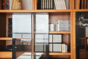 Interior - Spacious and bright in Radazul with panoramic ocean views (Radazul)