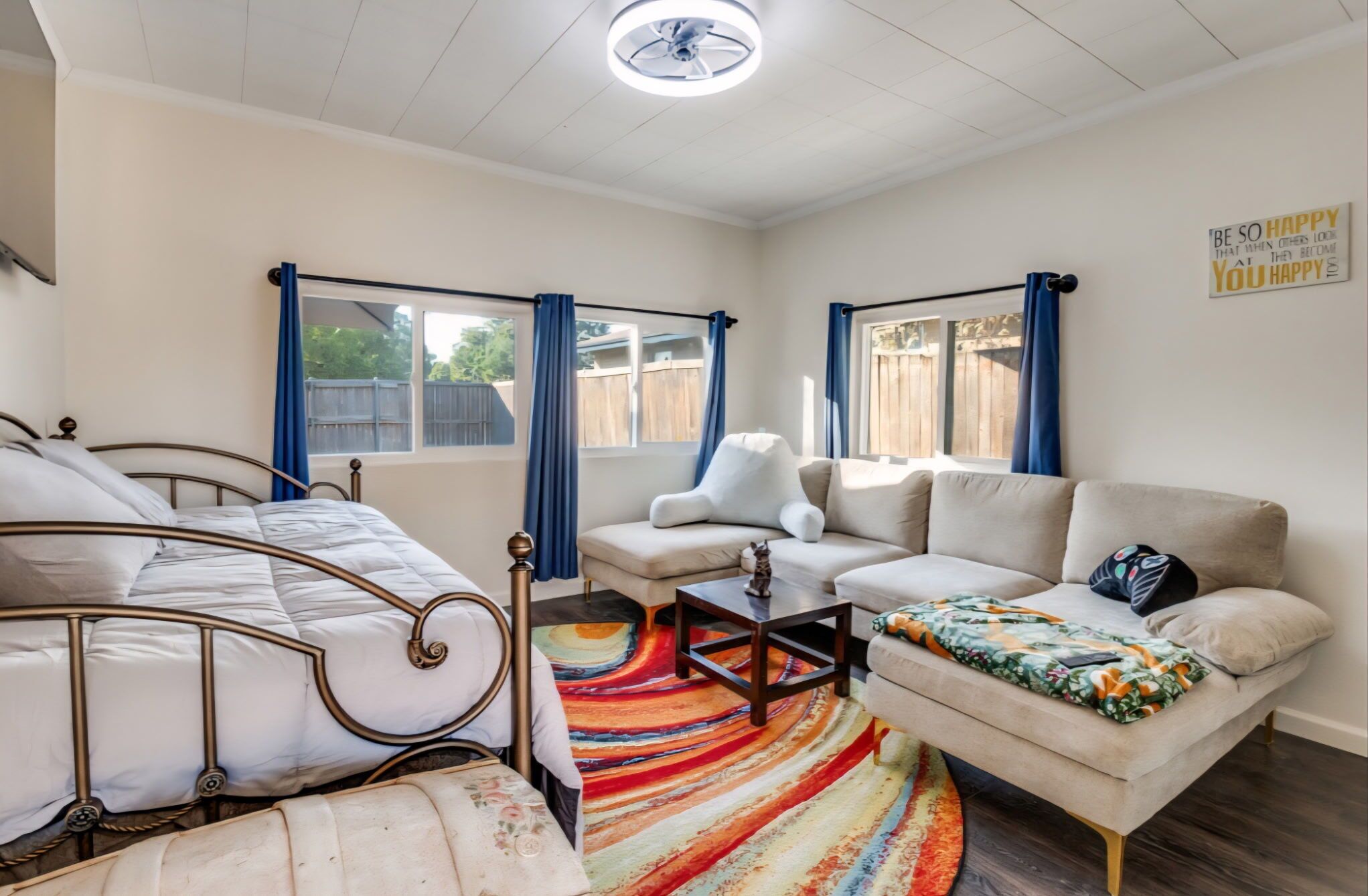 熨斗/熨衫板、免費 Wi-Fi、床單