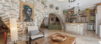 Bardelours 1 – Charming house with swimming pool in the heart of the Pic Sa