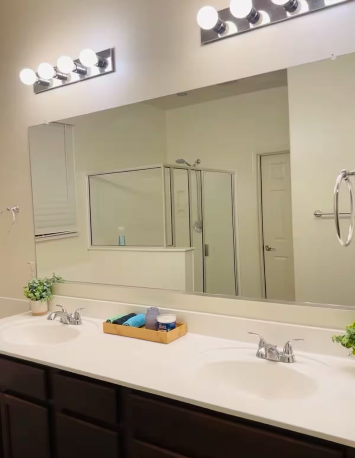 Towels, soap, toilet paper