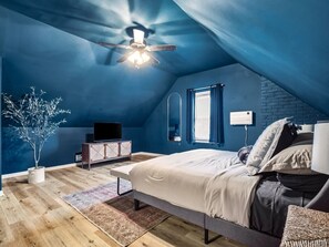 4 عدّة غرف نوم ومكواة/لوح كي وسرير سفر وواي فاي