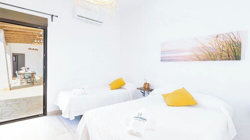 Galdana Chiclana de la Frontera by Ruralidays