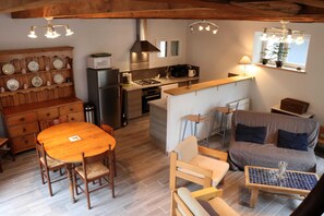 Living area - Chez Justine - NAGES (NAGES)