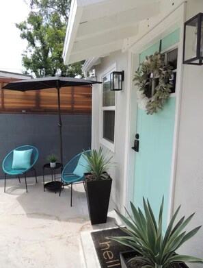 Terrace/patio - Charming house in Burbank (Burbank)