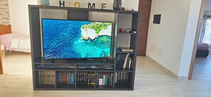2 dormitorios, tabla de planchar con plancha, wifi gratis y ropa de cama